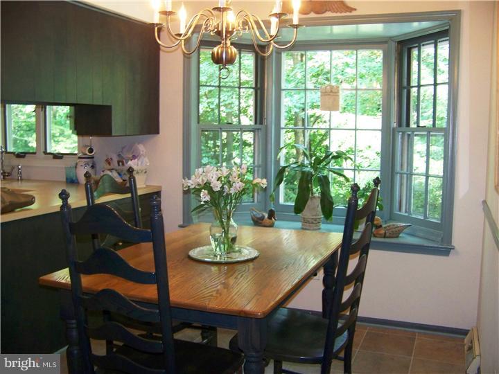 183 Almshouse Road Doylestown, PA 18901 - Photo 17 of 25 Breakfast Room