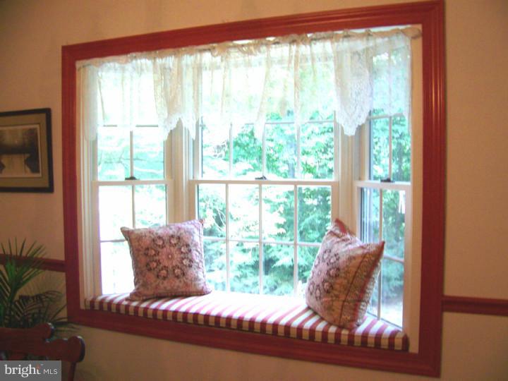 183 Almshouse Road Doylestown, PA 18901 - Photo 10 of 25 Dining Room