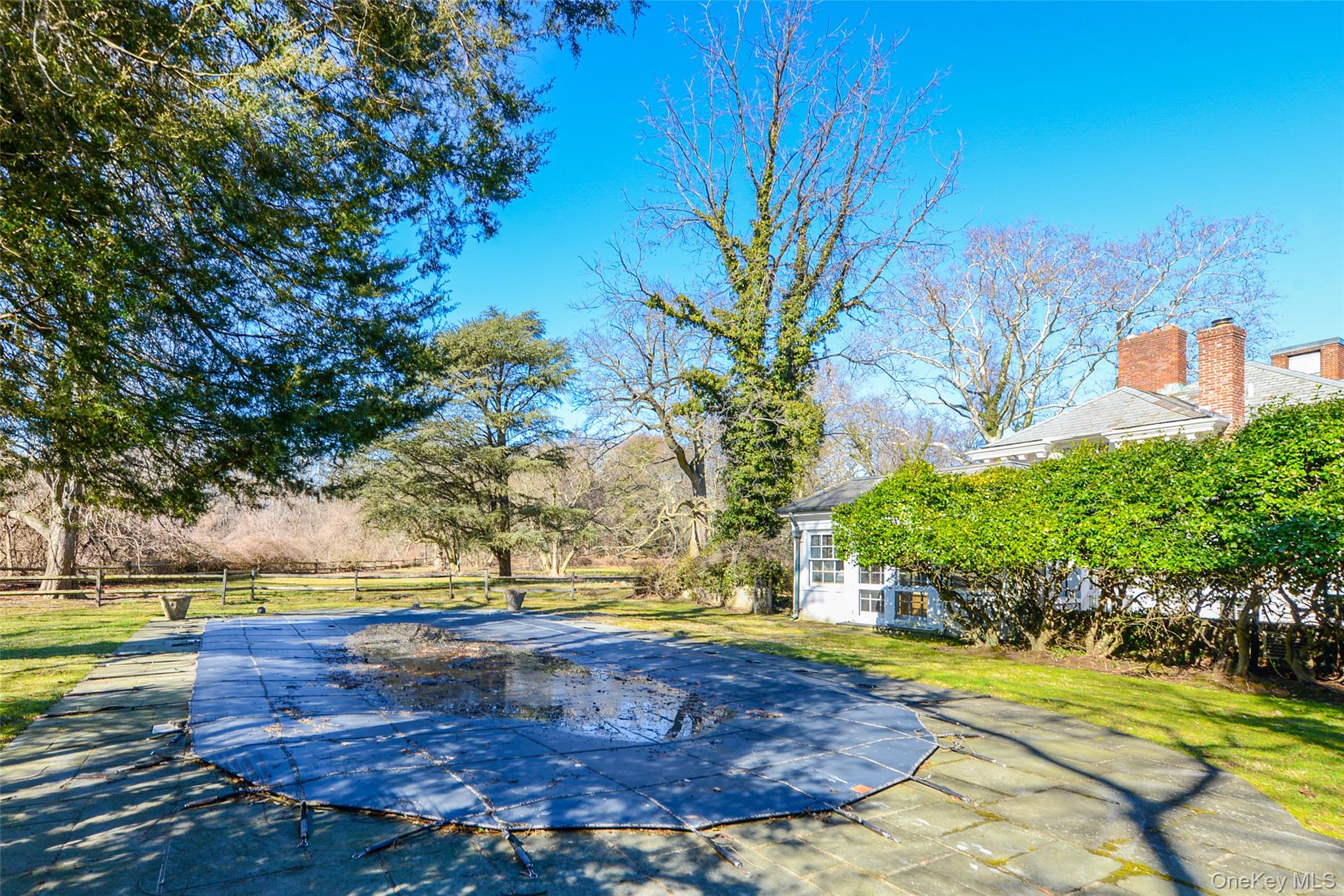 1 Pond Road Glen Cove, NY 11542 - Photo 33 of 36