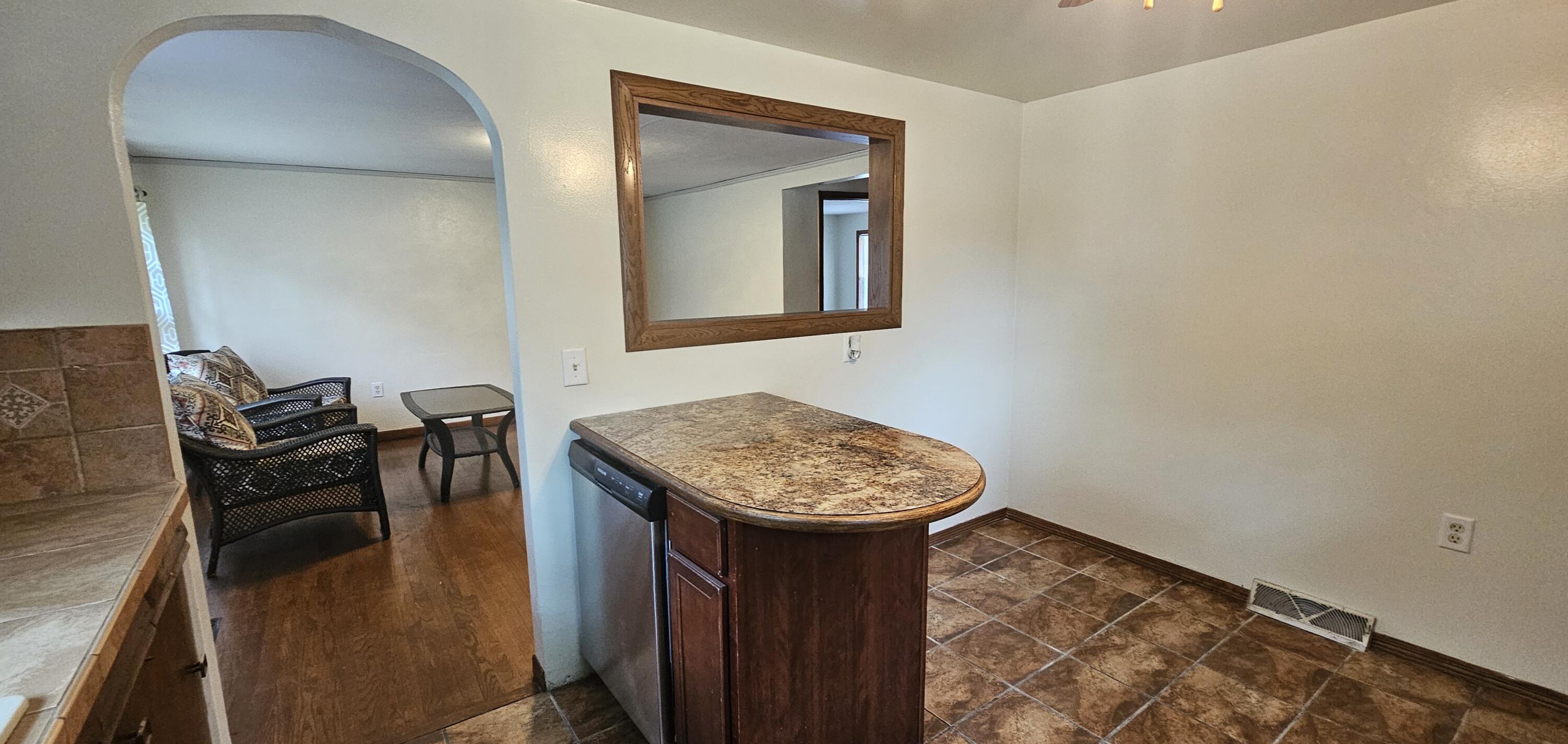 11102 82nd Street Pleasant Prairie, WI 53158 - Photo 9 of 43 Kitchen with peninsula bar