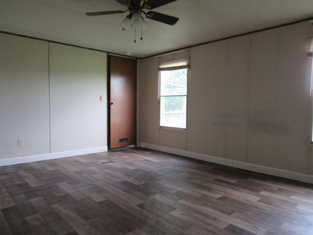 1485 Delta Valley Road Greeneville, TN 37745 - Photo 13 of 20 Photo 13