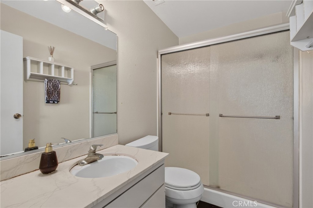 3395 Santa Cruz Drive Riverside, CA 92507 - Photo 21 of 35