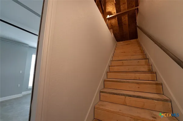 $684,000 | 116 Vista De Luna Lane, Belton, TX 76513