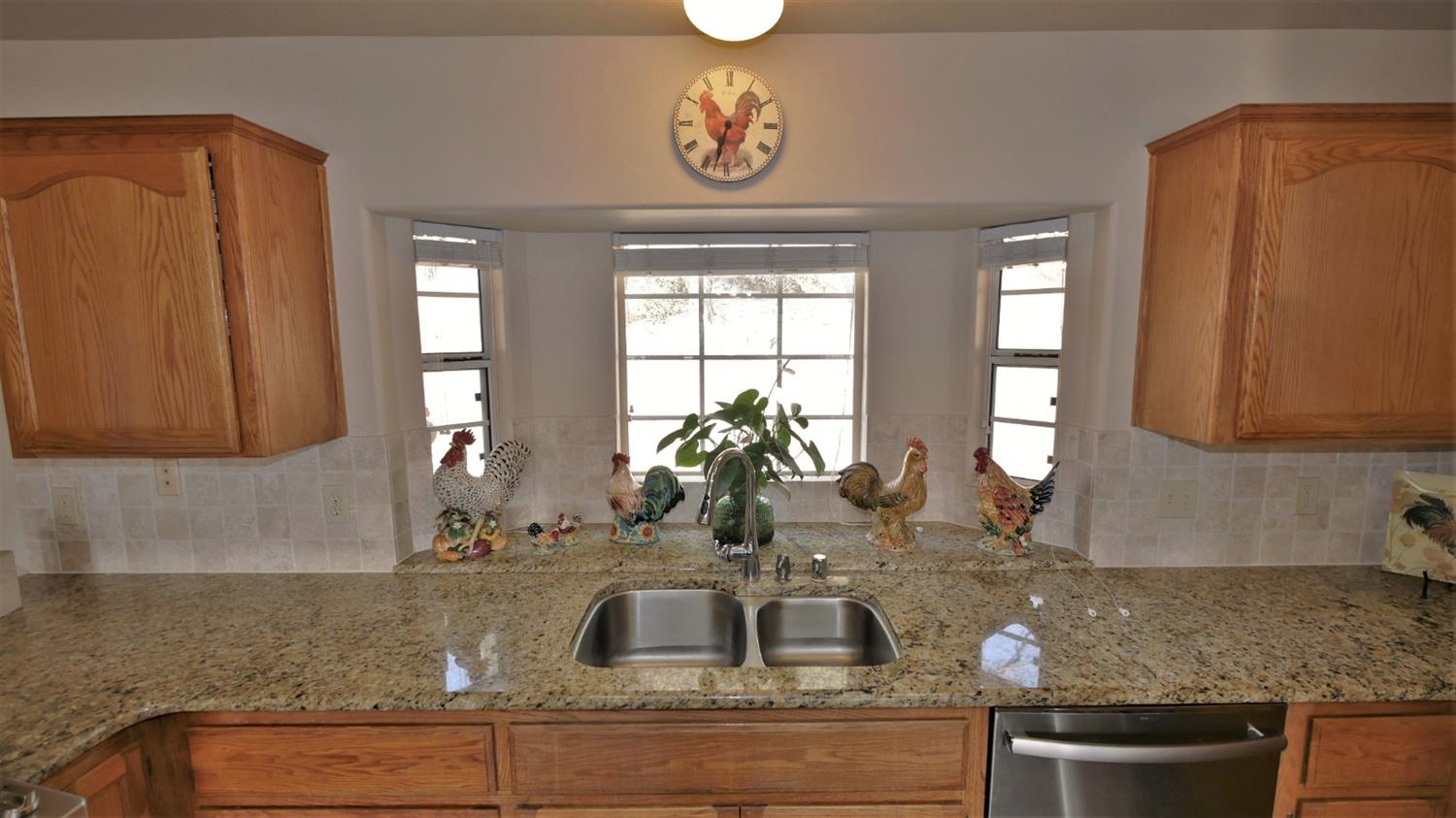 43326 Leach Road Ahwahnee, CA 93601 - Photo 14 of 37 Gallery Image 14