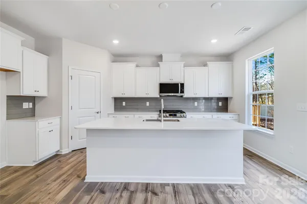 $394,999 | 1116 Bandon Drive, Waxhaw, NC 28173