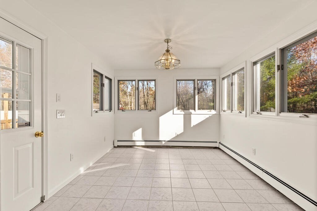 815 Great Road Stow, MA 01775 - Photo 16 of 32
