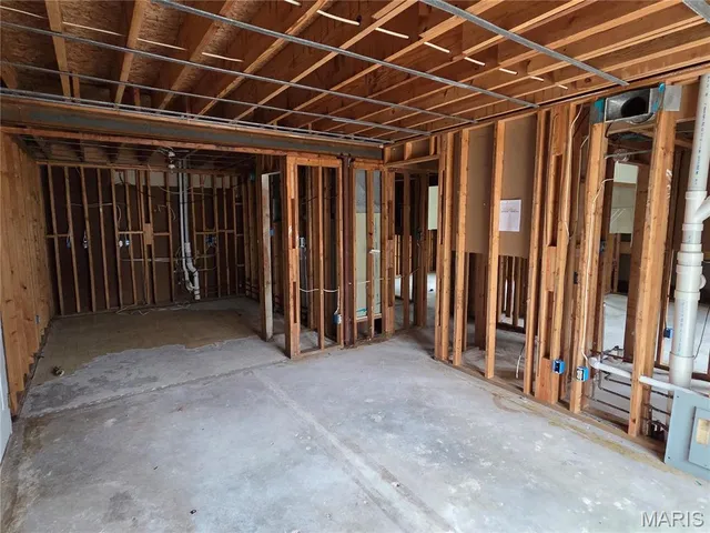 $99,900 | 7617 Triwoods Drive, Unit D, St. Louis, MO 63119