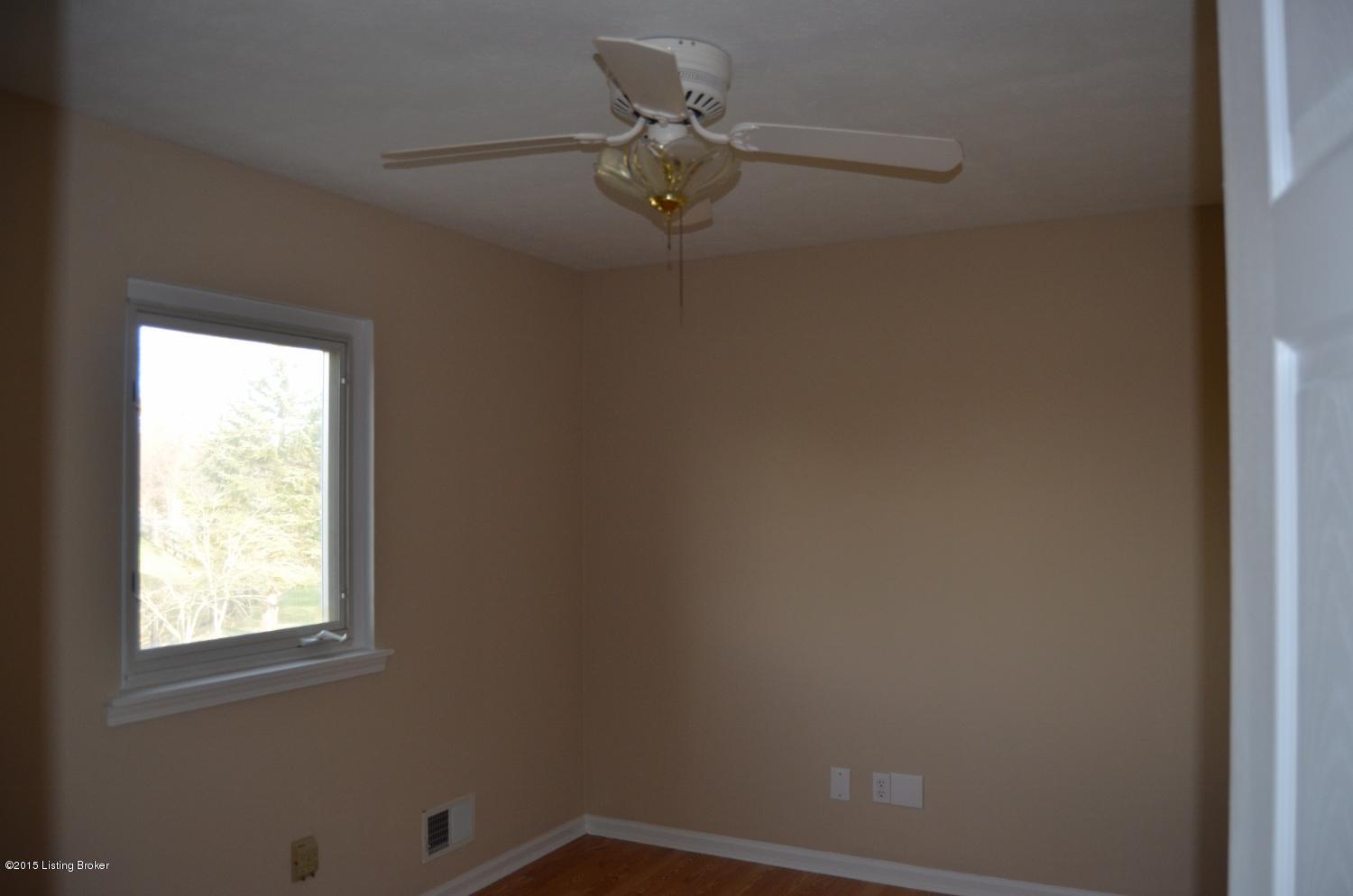 2316 Rebel Ridge Road La Grange, KY 40031 - Photo 15 of 46 RR BR 3