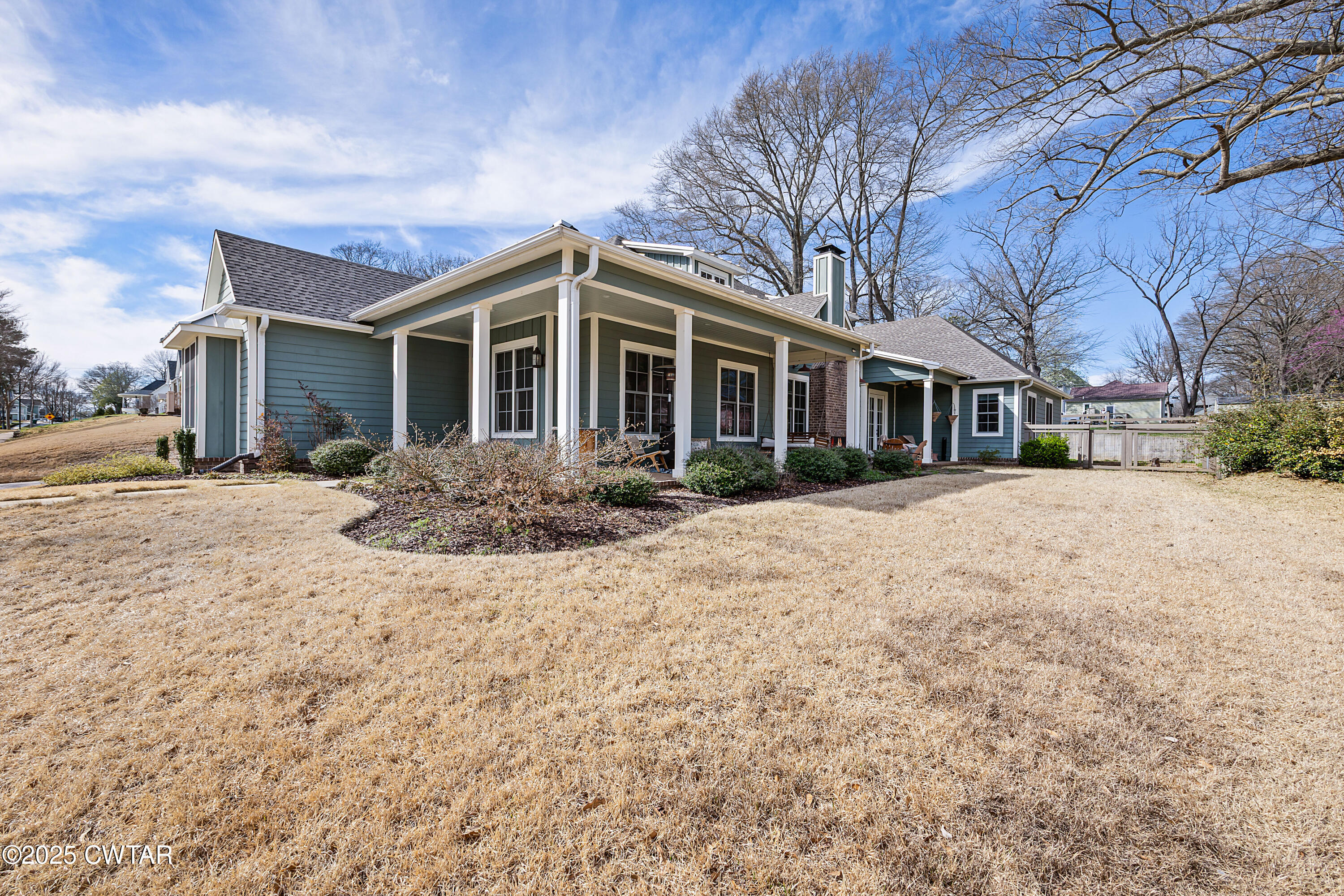 101 Morgan Street Jackson, TN 38301 - Photo 24 of 24 a front view of house with yard and trees around