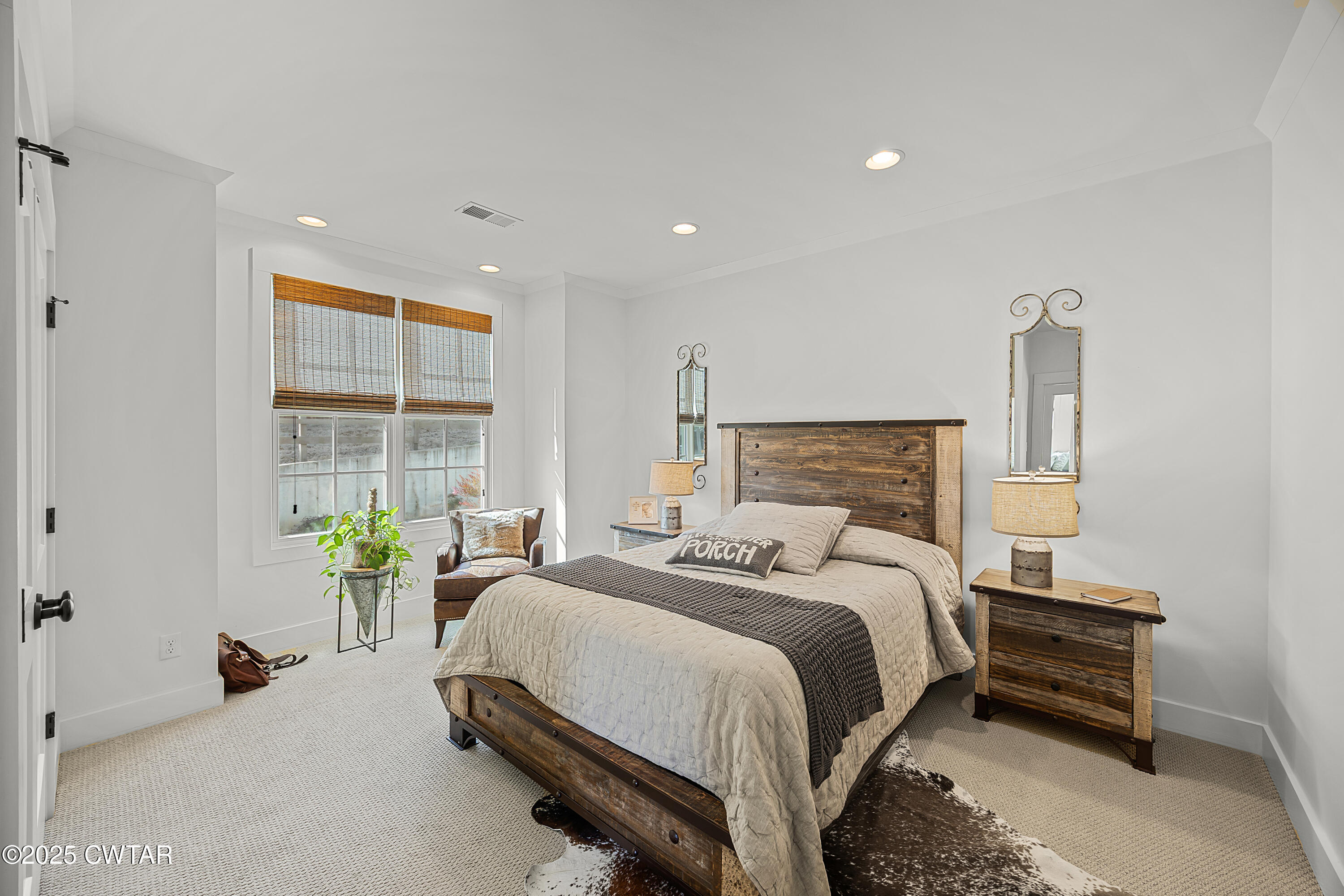 101 Morgan Street Jackson, TN 38301 - Photo 7 of 24 a bed room with a bed and a window