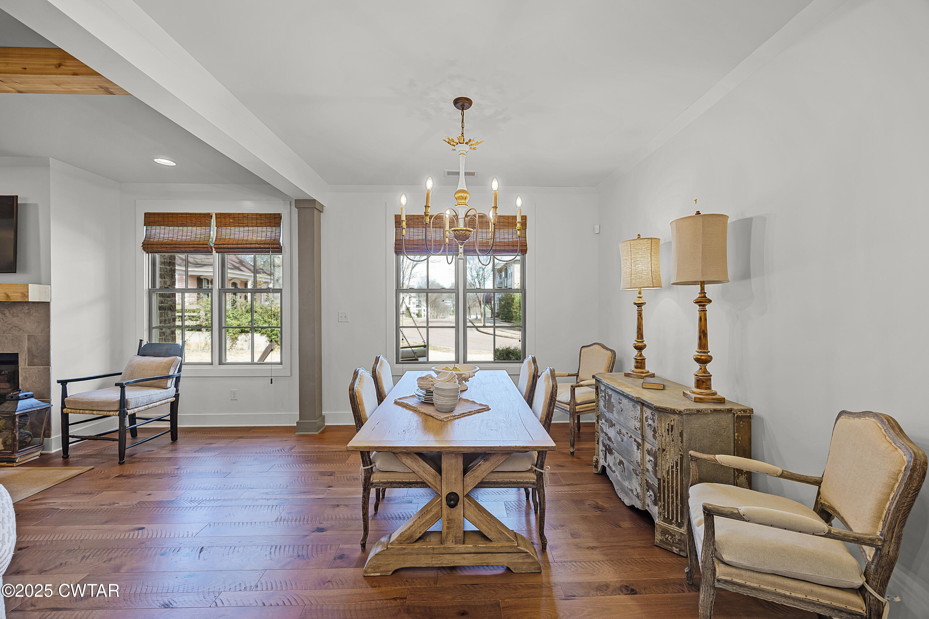 101 Morgan Street Jackson, TN 38301 - Photo 9 of 24 a living room with furniture and a window