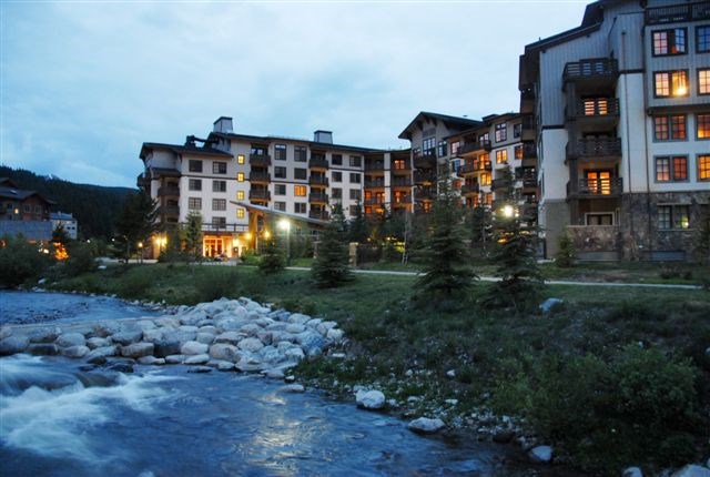 Passage Point is located along the banks of the West Ten Mile Creek in the Center Village at Copper. Building offers 3 amazing outdoor hot tubs, ski and bike storage, fitness room and common laundry.