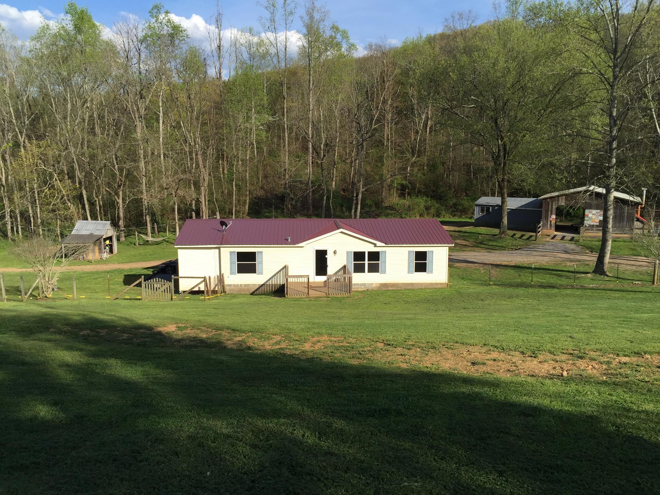 201 Oak Leaf Lane Rutledge, TN 37861 - Photo 1 of 10 oak6