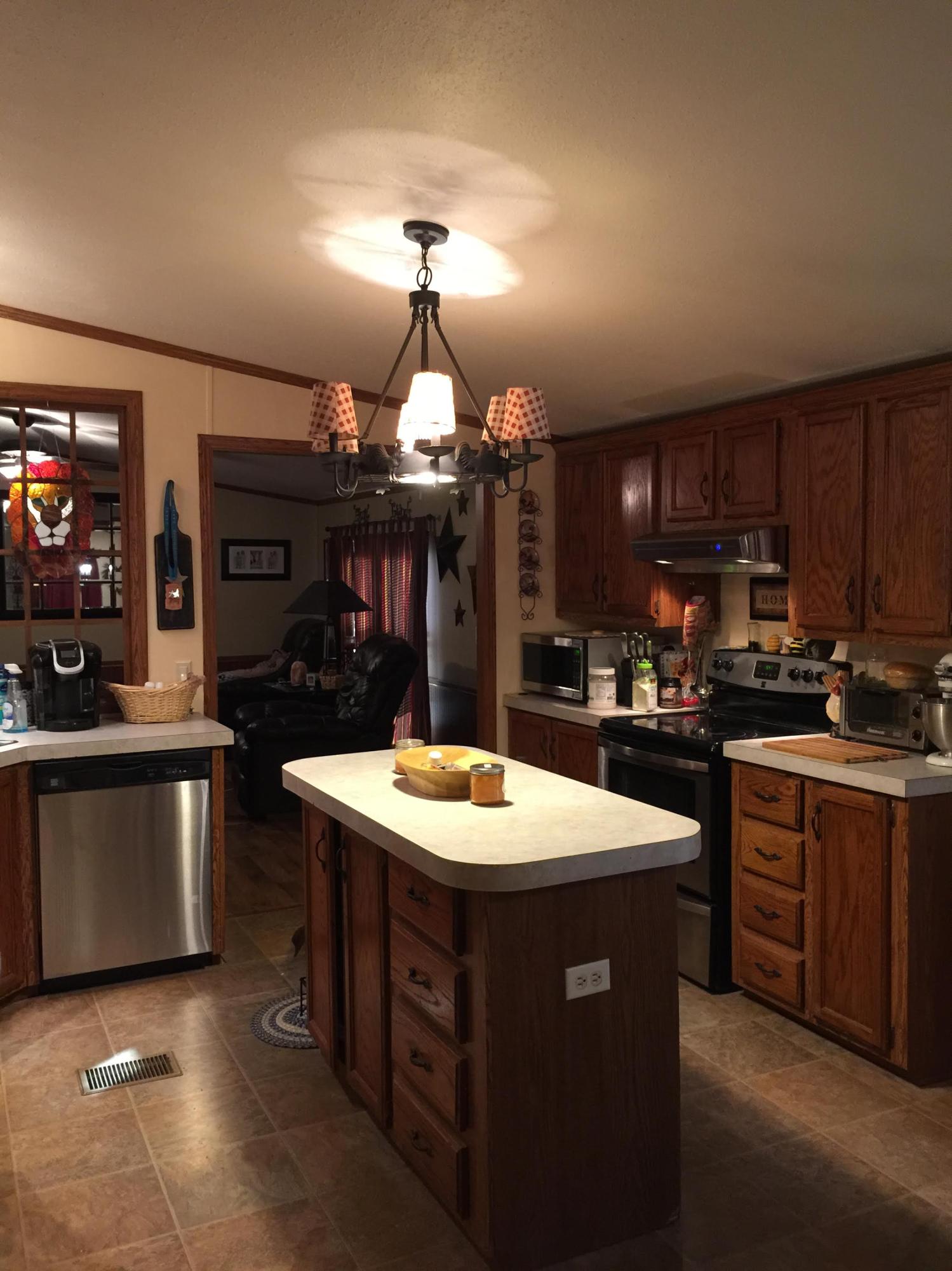 201 Oak Leaf Lane Rutledge, TN 37861 - Photo 2 of 10 oak