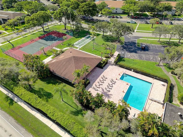 $199,999 | 9606 West McNab Road, Unit 202, Tamarac, FL 33321