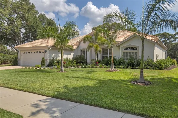 $4,950 | 8501 Park Shore Lane, Sarasota, FL 34238