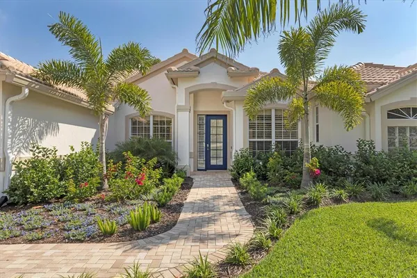 $4,950 | 8501 Park Shore Lane, Sarasota, FL 34238