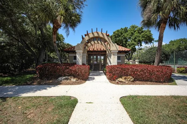 $4,950 | 8501 Park Shore Lane, Sarasota, FL 34238
