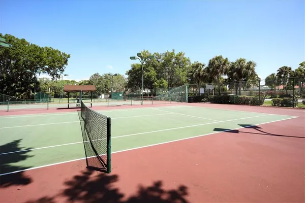 $4,950 | 8501 Park Shore Lane, Sarasota, FL 34238