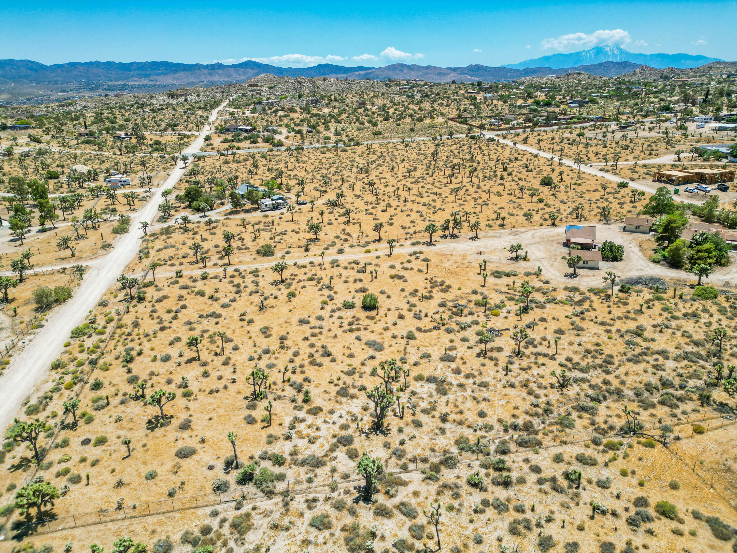 5260 Roberts Road Yucca Valley, CA 92284 - Photo 12 of 61 DJI_0089