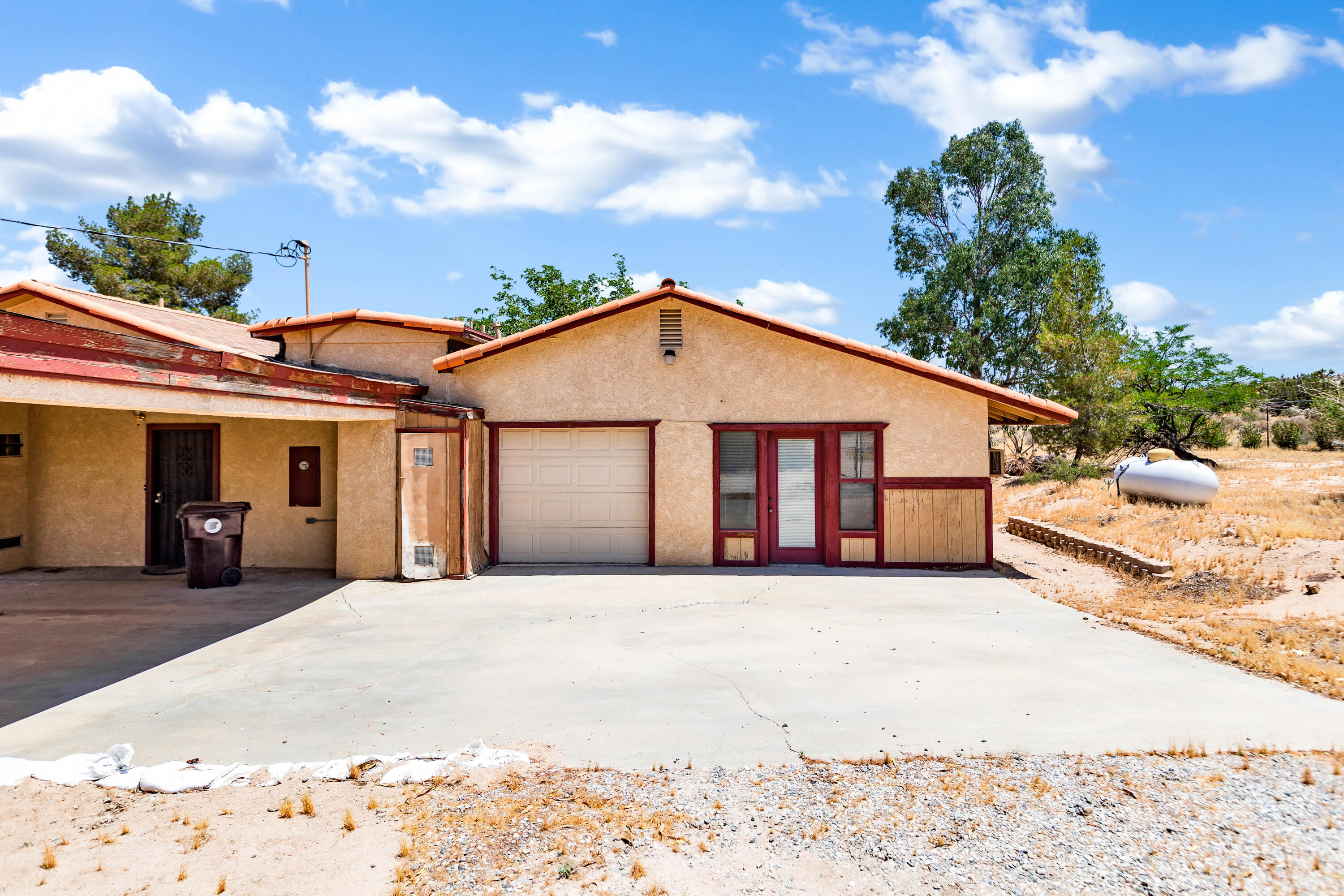 5260 Roberts Road Yucca Valley, CA 92284 - Photo 18 of 61 A78I6894