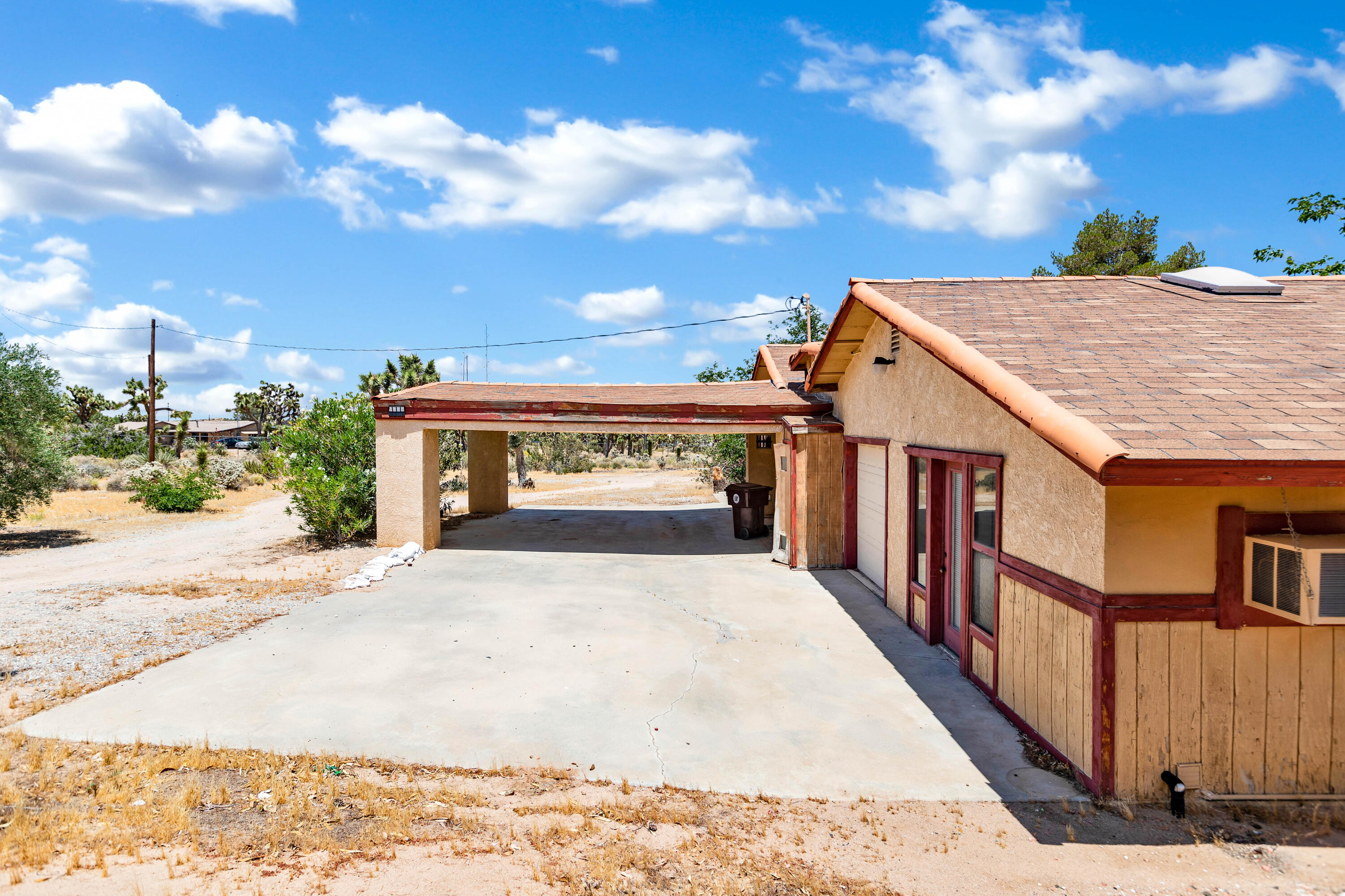 5260 Roberts Road Yucca Valley, CA 92284 - Photo 19 of 61 A78I6896