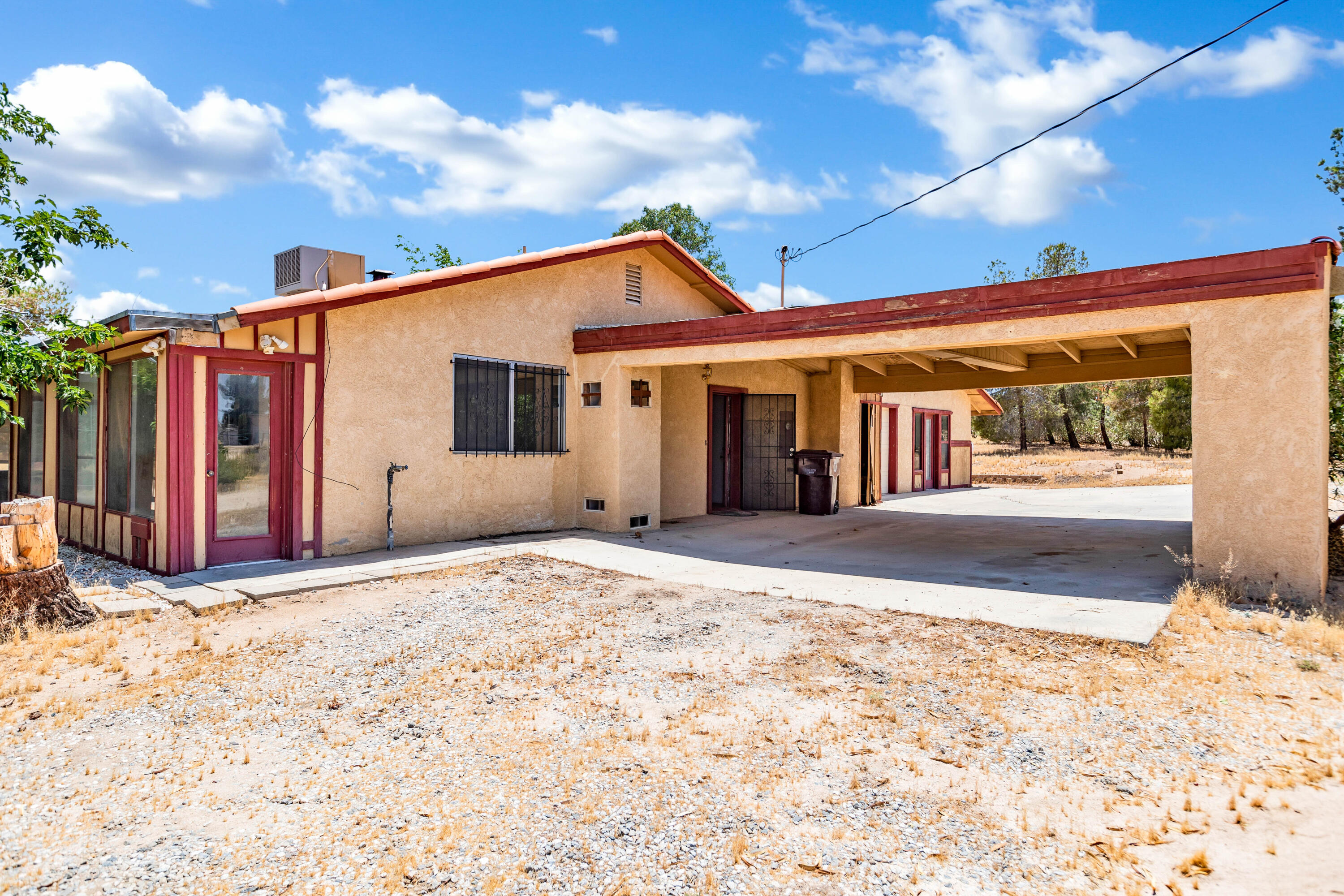 5260 Roberts Road Yucca Valley, CA 92284 - Photo 22 of 61 A78I6855
