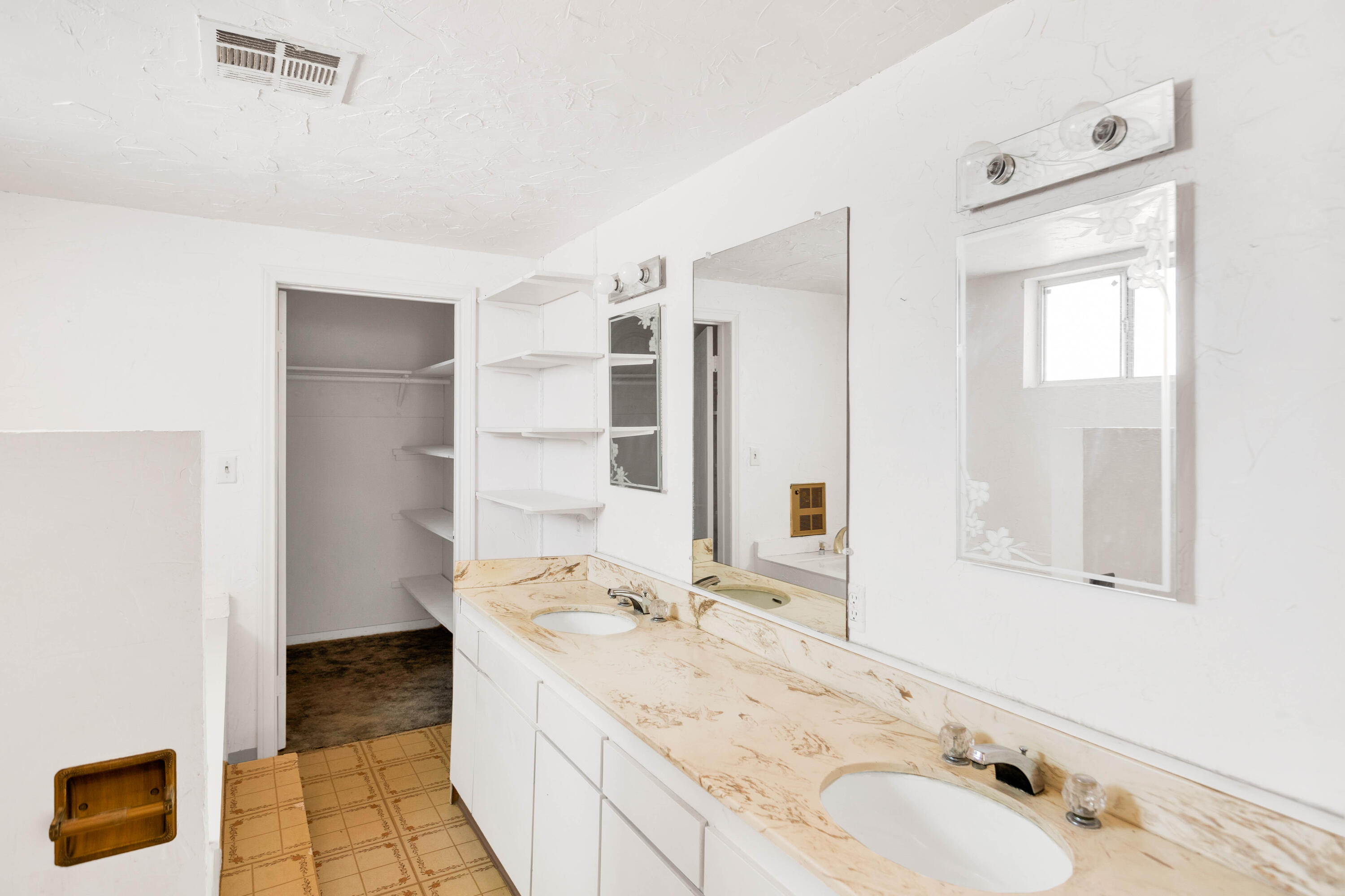 5260 Roberts Road Yucca Valley, CA 92284 - Photo 46 of 61 A78I6835