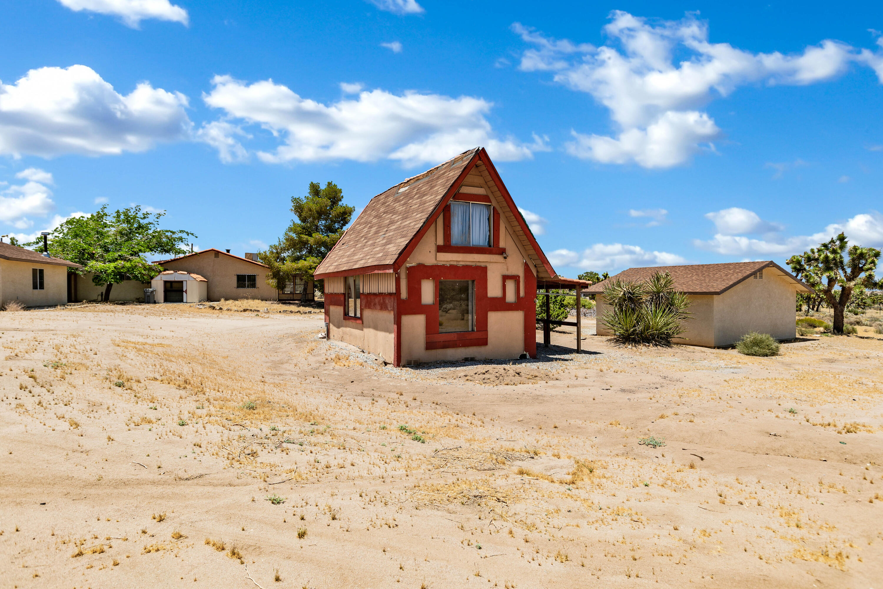 5260 Roberts Road Yucca Valley, CA 92284 - Photo 49 of 61 A78I6872