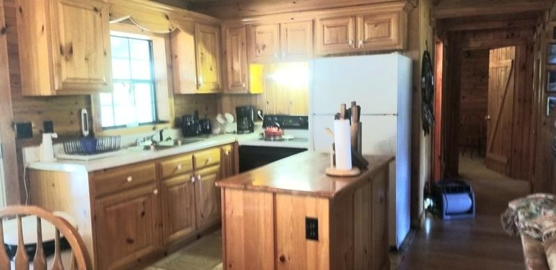 435 Smithfield Road Tellico Plains, TN 37385 - Photo 10 of 13 Gallery Image 10