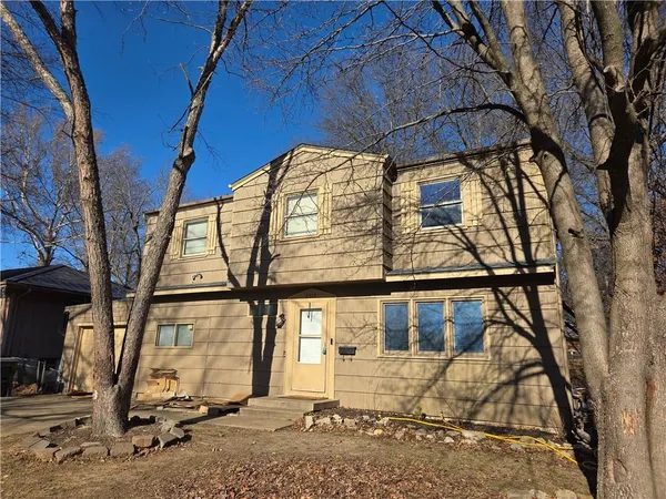 $150,000 | 8510 East 110 Terrace, Kansas City, MO 64134