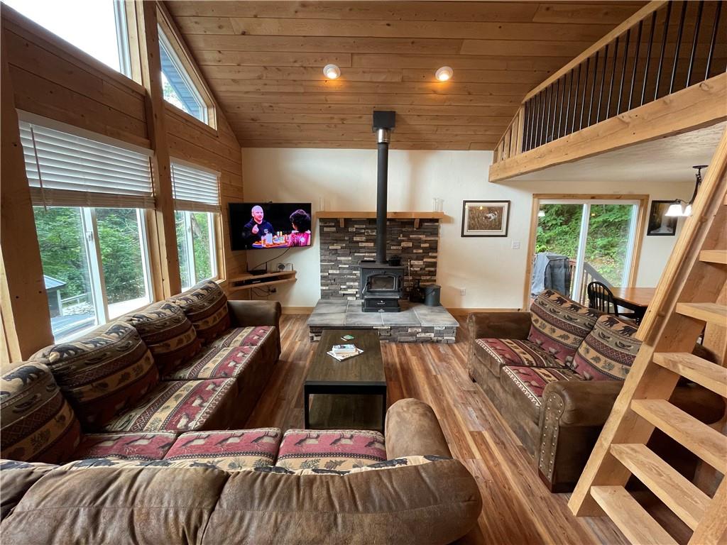 2112 County Line Road Champion, PA 15622 - Photo 2 of 22 Gallery Image 2
