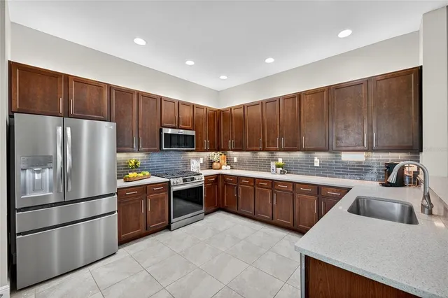 $639,000 | 2871 Tarragona Way, Wesley Chapel, FL 33543