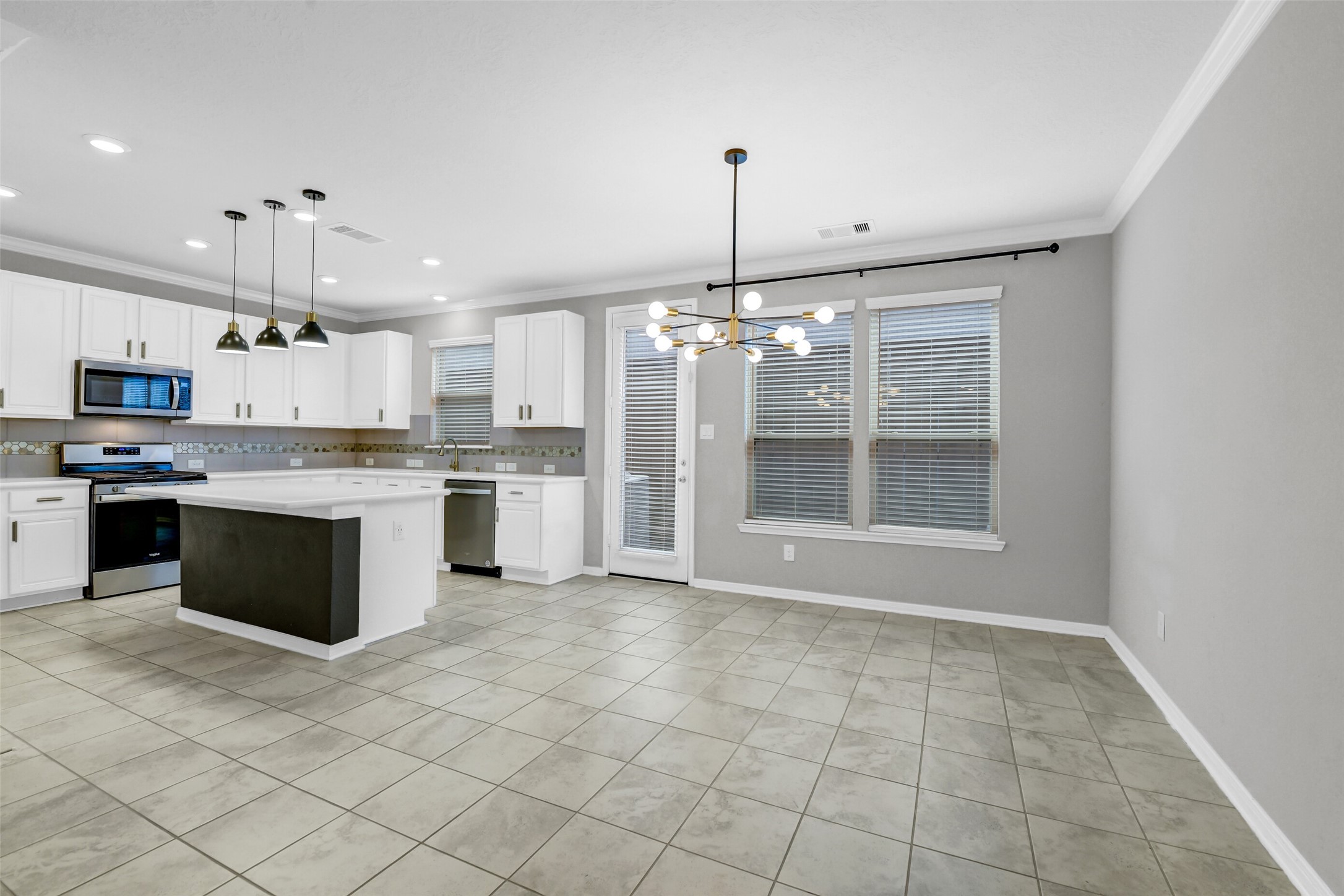 8607 Cedar Brook Point Drive Houston, TX 77080 - Photo 8 of 30