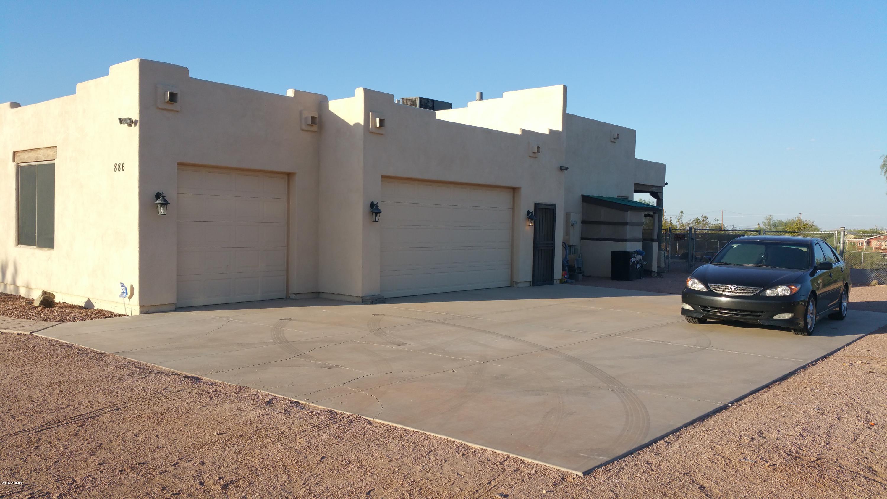 886 North Starr Road Apache Junction, AZ 85119 - Photo 2 of 25 20161022_073532