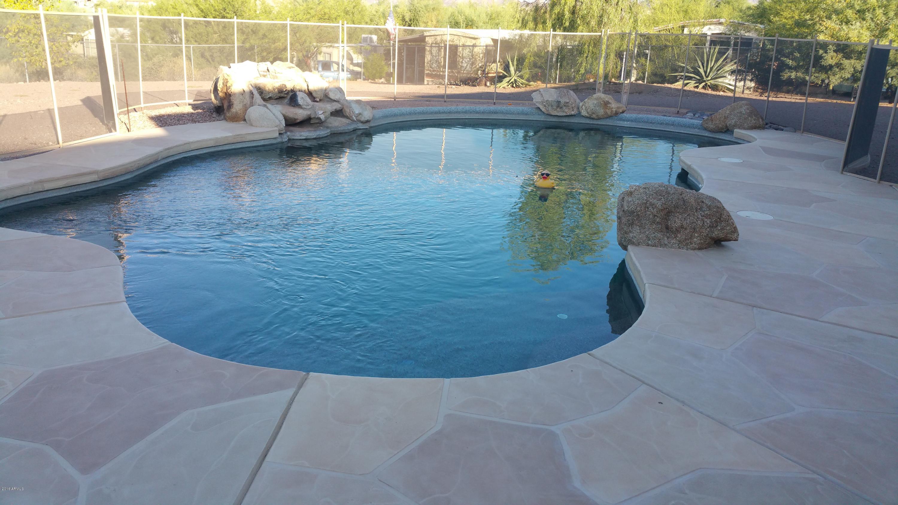886 North Starr Road Apache Junction, AZ 85119 - Photo 4 of 25 20161022_075935 (1)