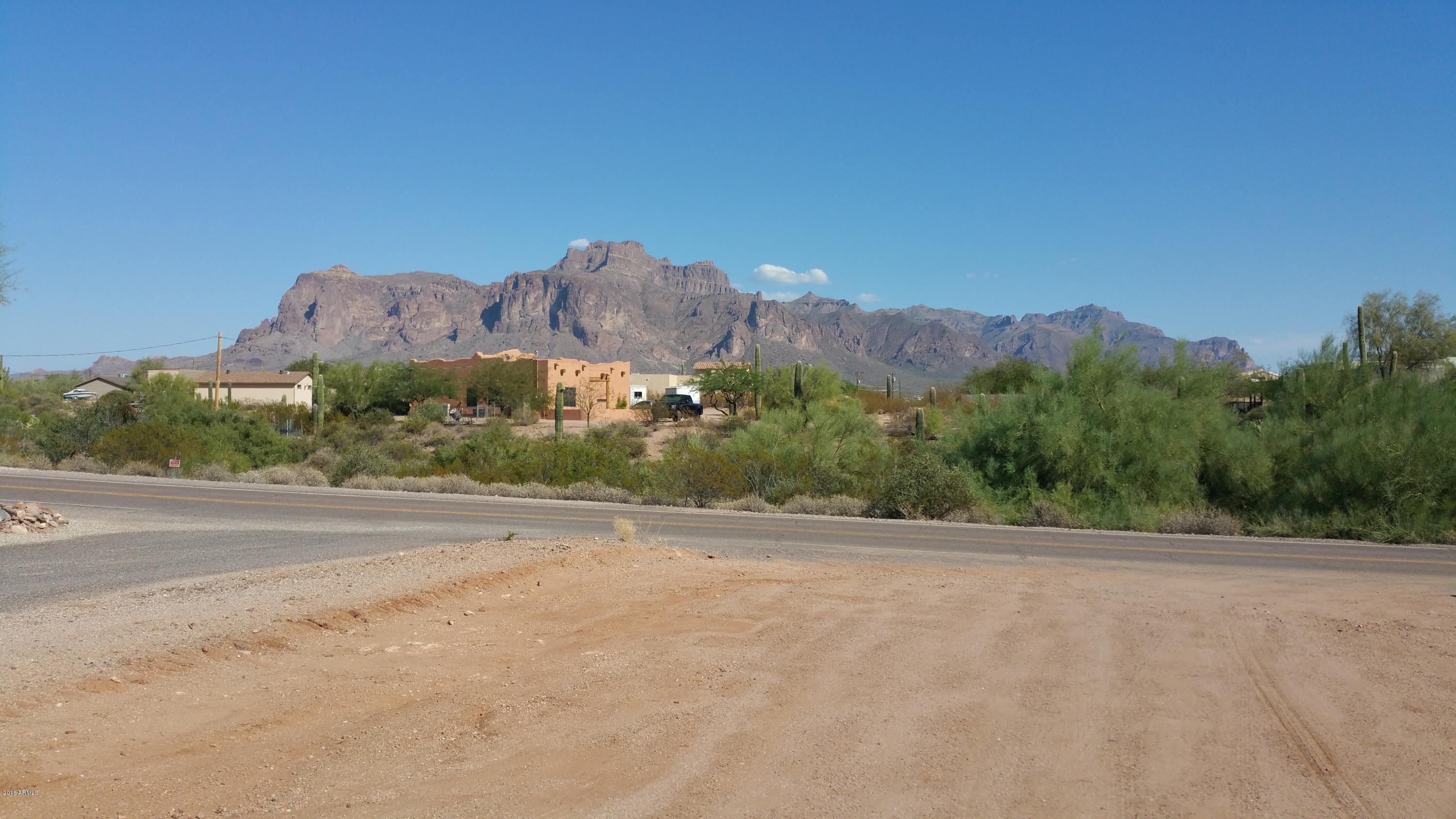 886 North Starr Road Apache Junction, AZ 85119 - Photo 7 of 25 20161022_135327