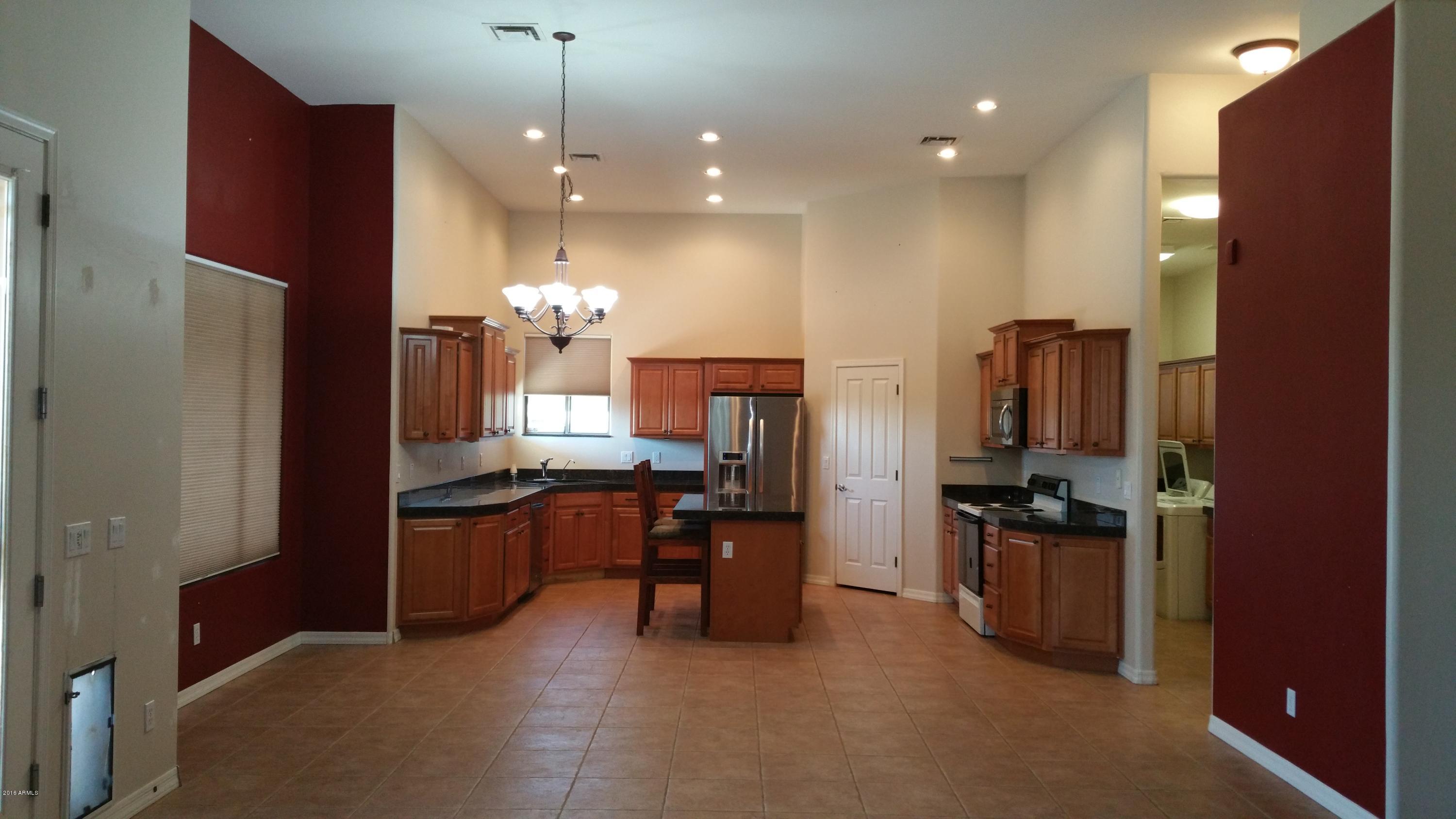 886 North Starr Road Apache Junction, AZ 85119 - Photo 10 of 25 20161022_132607