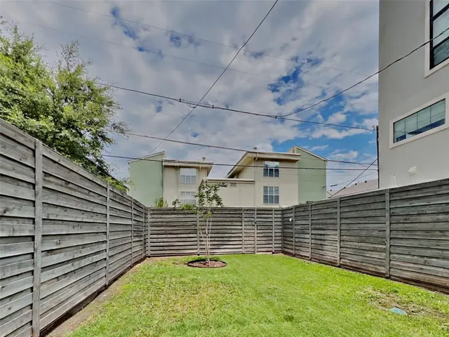 $7,500 | 4216 Bowser Avenue, Dallas, TX 75219