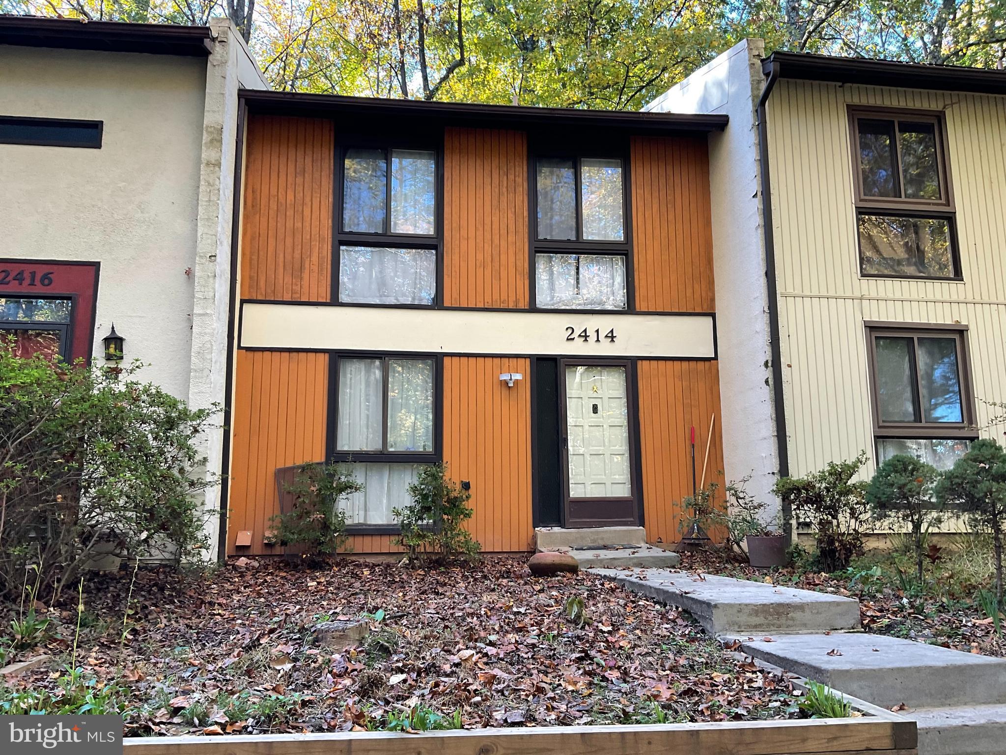 2414 Cloudcroft Square Reston, VA 20191 - Photo 1 of 5 Gallery Image 1