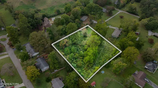 $34,900 | Martha Lee Lane, La Follette, TN 37766