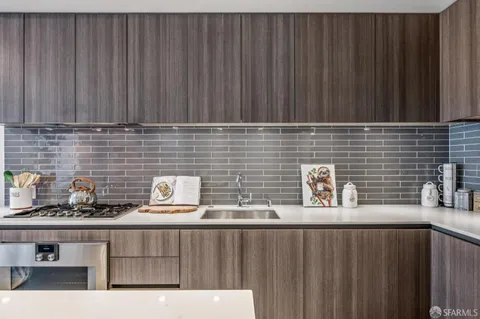 $1,049,000 | 110 Channel Street, Unit 628, San Francisco, CA 94158