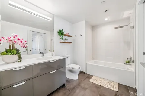 $1,049,000 | 110 Channel Street, Unit 628, San Francisco, CA 94158