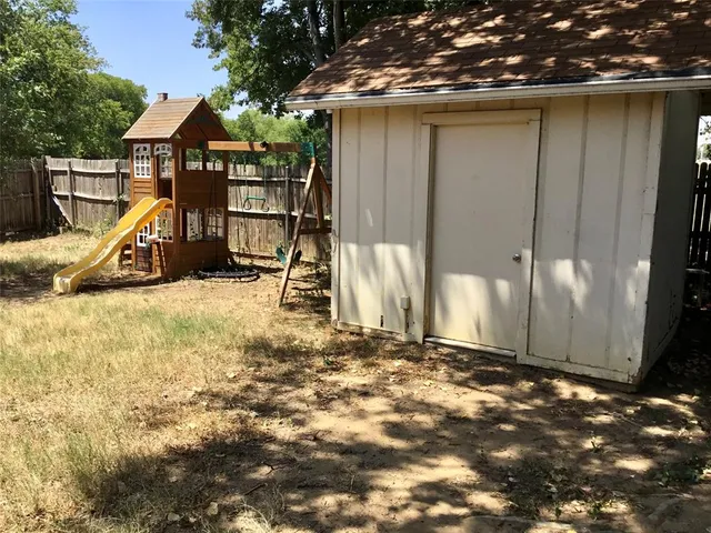 $2,150 | 2030 Golf Court, Denton, TX 76205
