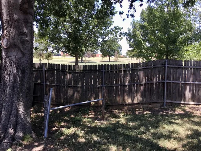 $2,150 | 2030 Golf Court, Denton, TX 76205