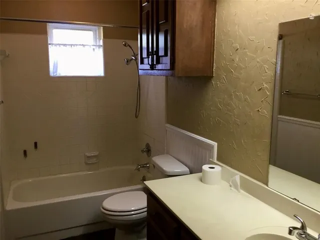 $2,150 | 2030 Golf Court, Denton, TX 76205