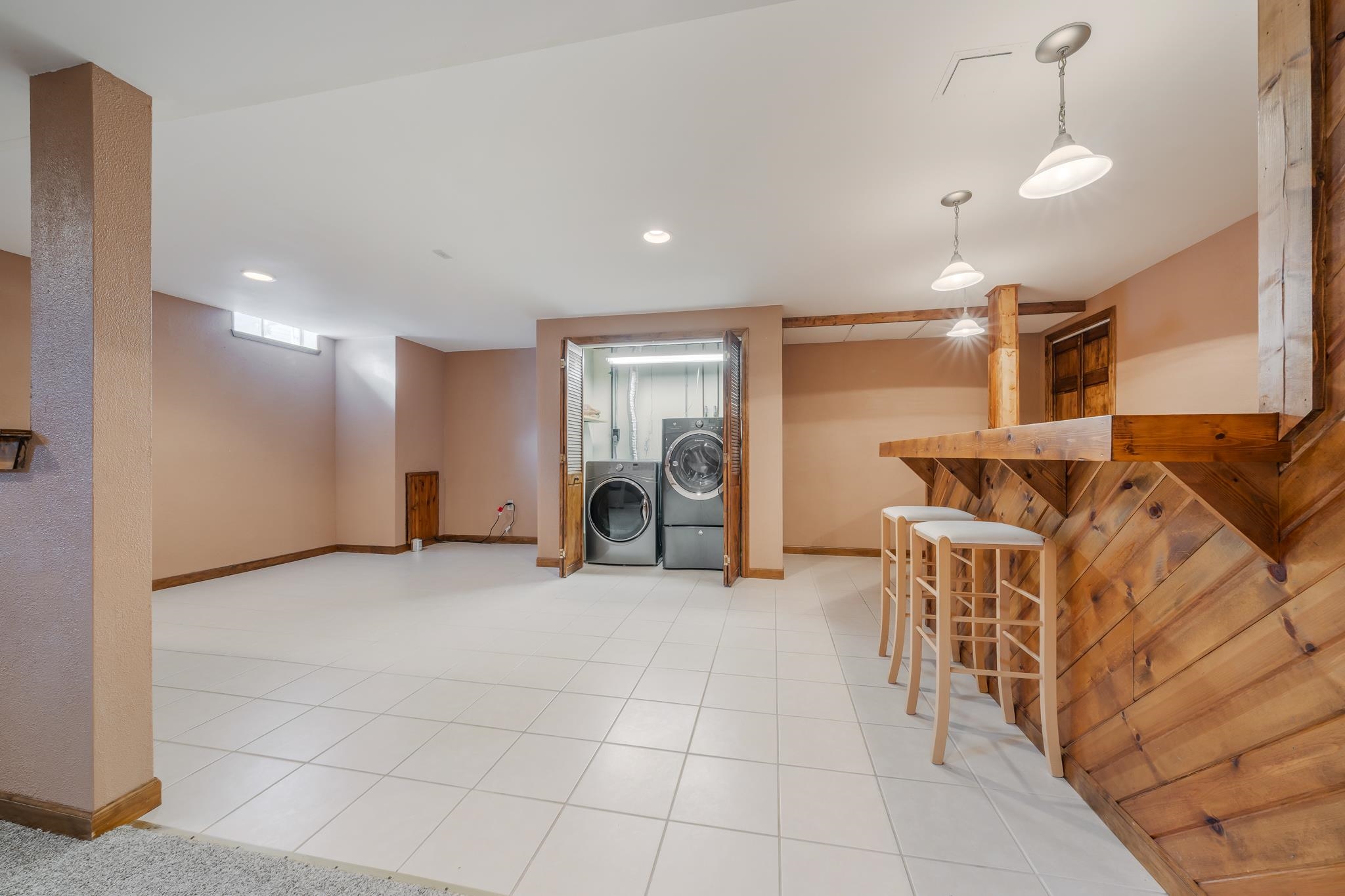 1253 Meadowview Drive Menasha, WI 54952 - Photo 23 of 35