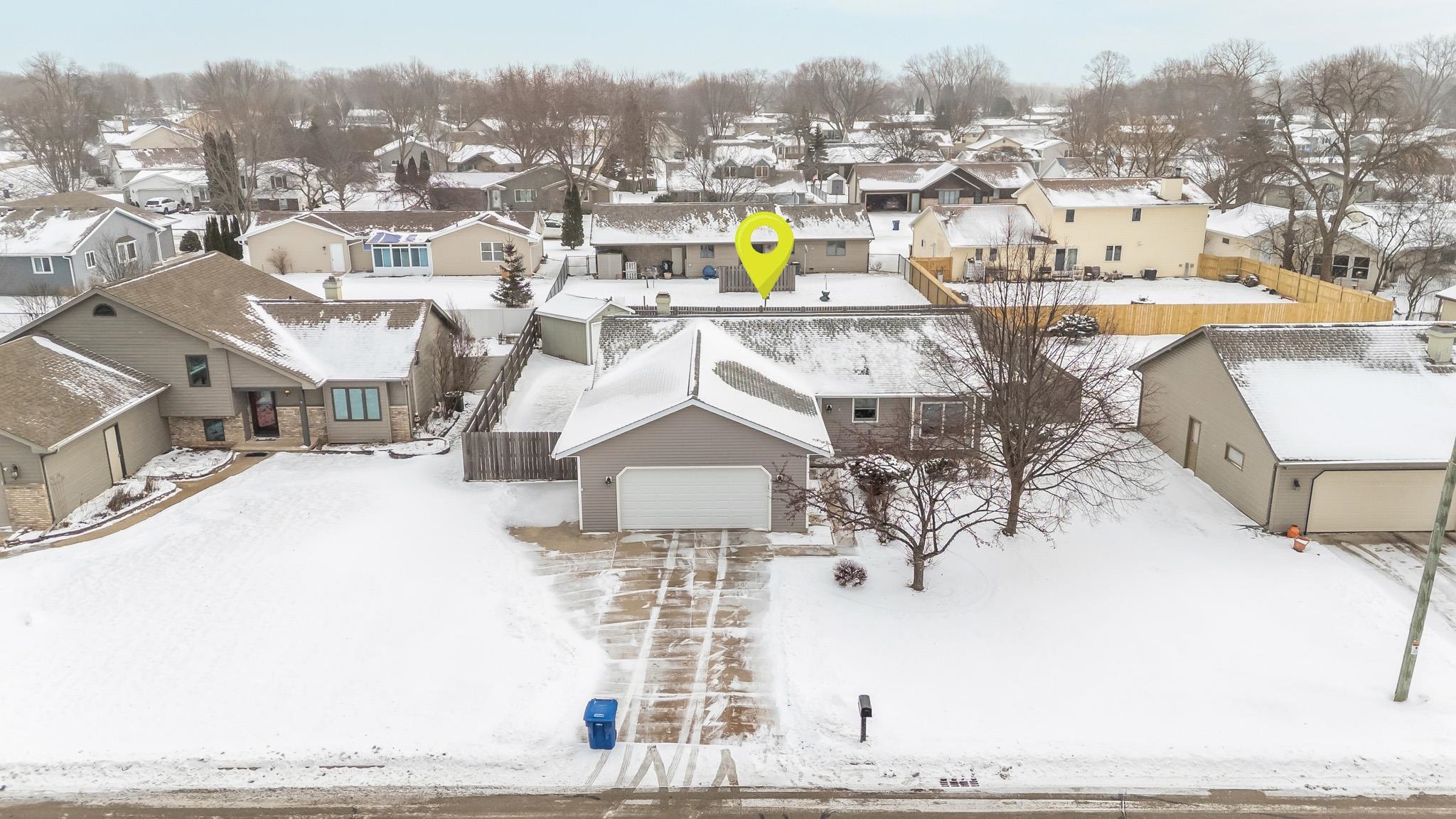 1253 Meadowview Drive Menasha, WI 54952 - Photo 26 of 35