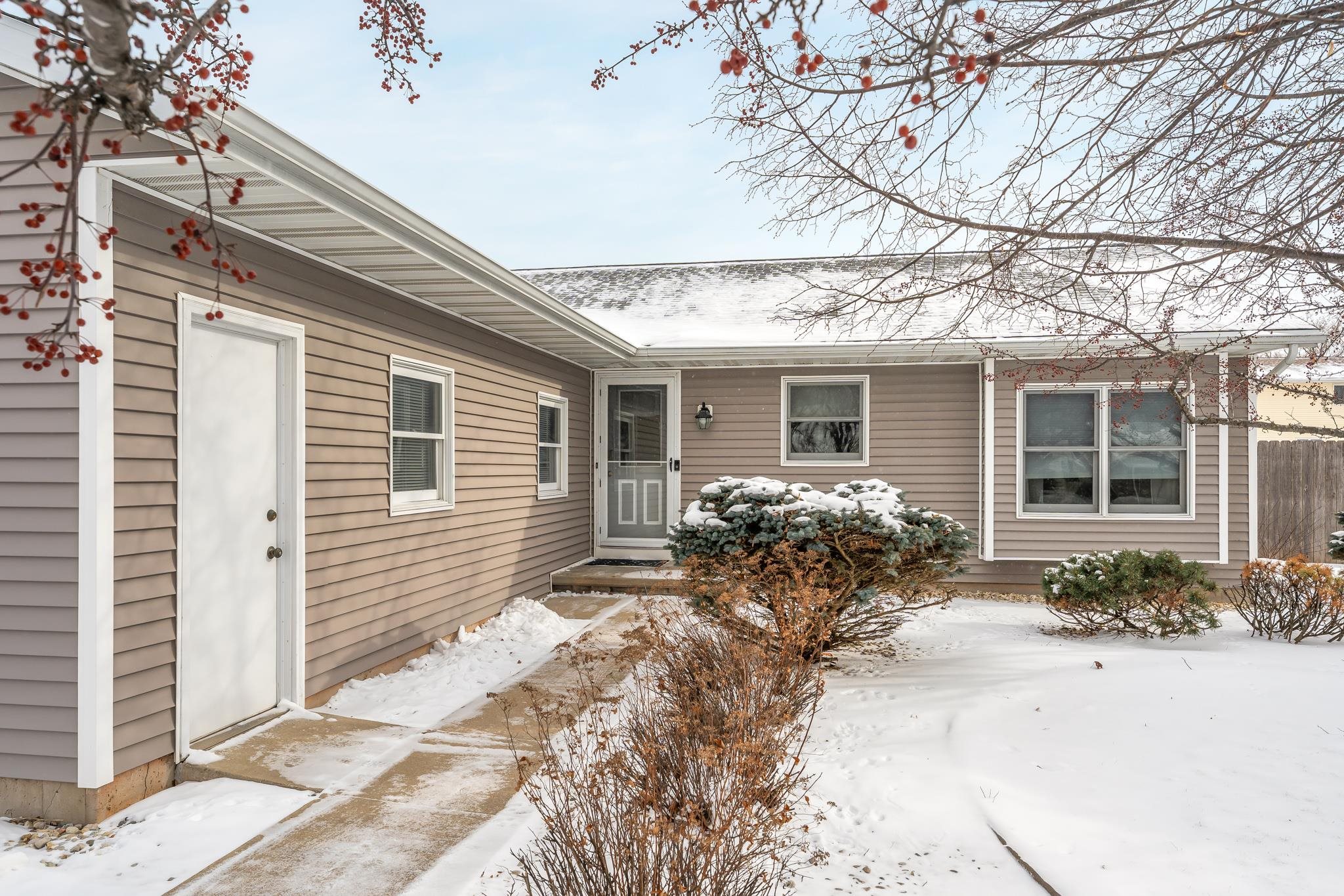 1253 Meadowview Drive Menasha, WI 54952 - Photo 35 of 35