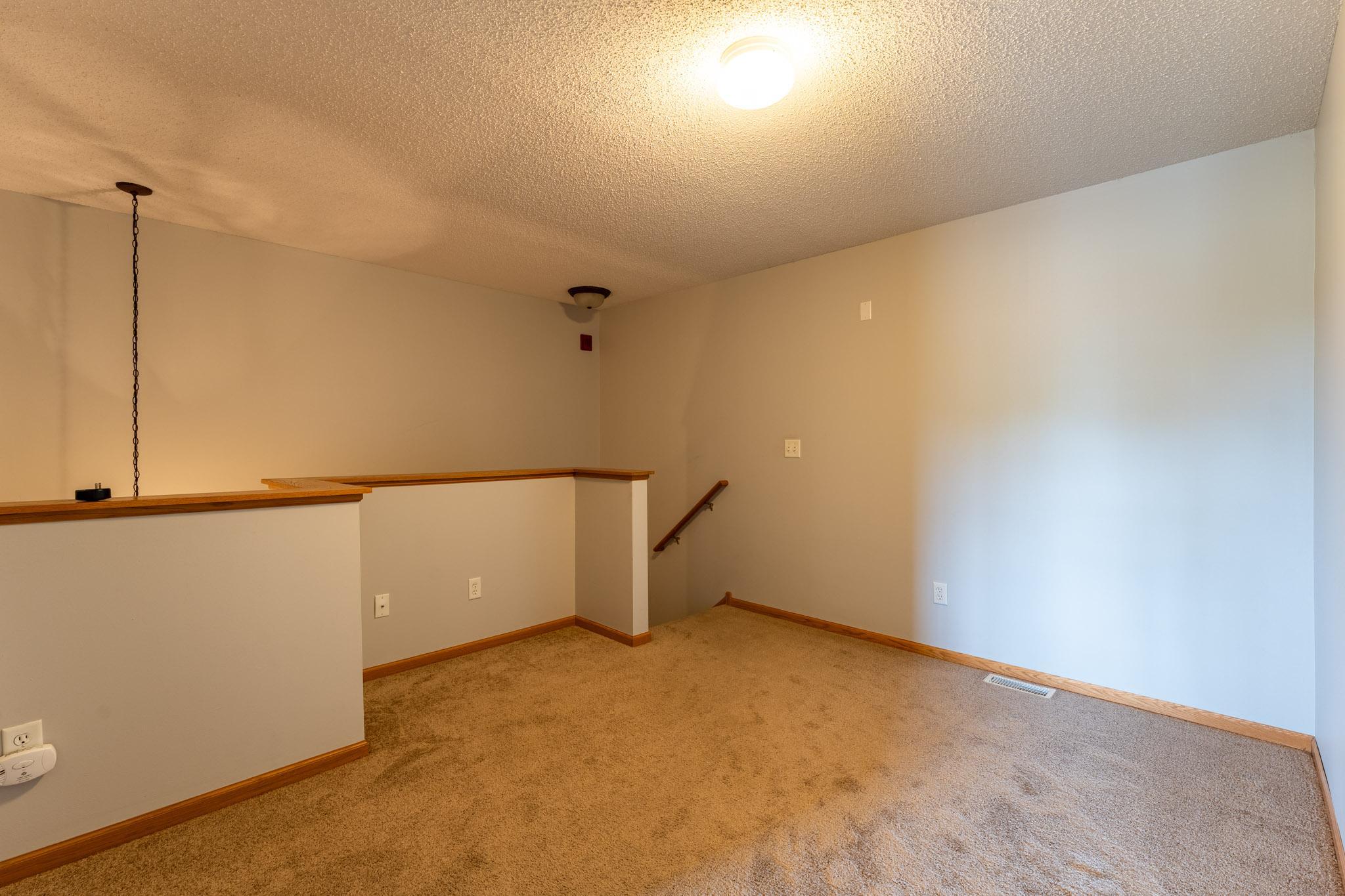 2989 Boulder Ridge Drive Northwest Rochester, MN 55901 - Photo 23 of 37